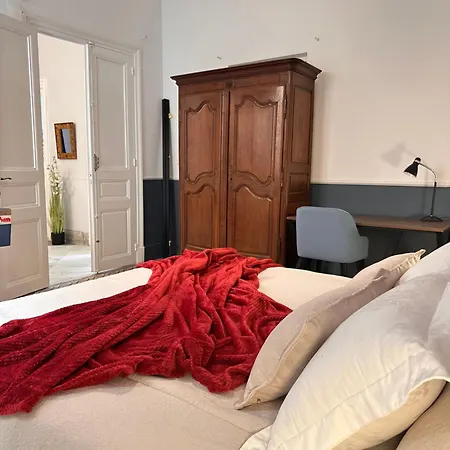 Private Rooms In Authentic Apartment In Old Town Of Tunis, Near Medina Exterior photo