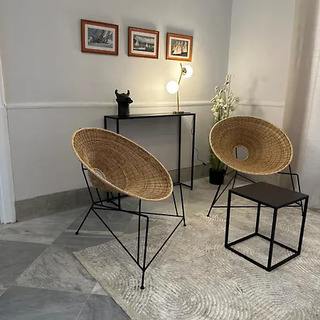Private Rooms In Authentic Apartment In Old Town Of Tunis, Near Medina Exterior photo