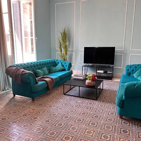 Private Rooms In Authentic Apartment In Old Town Of Tunis, Near Medina Exterior photo